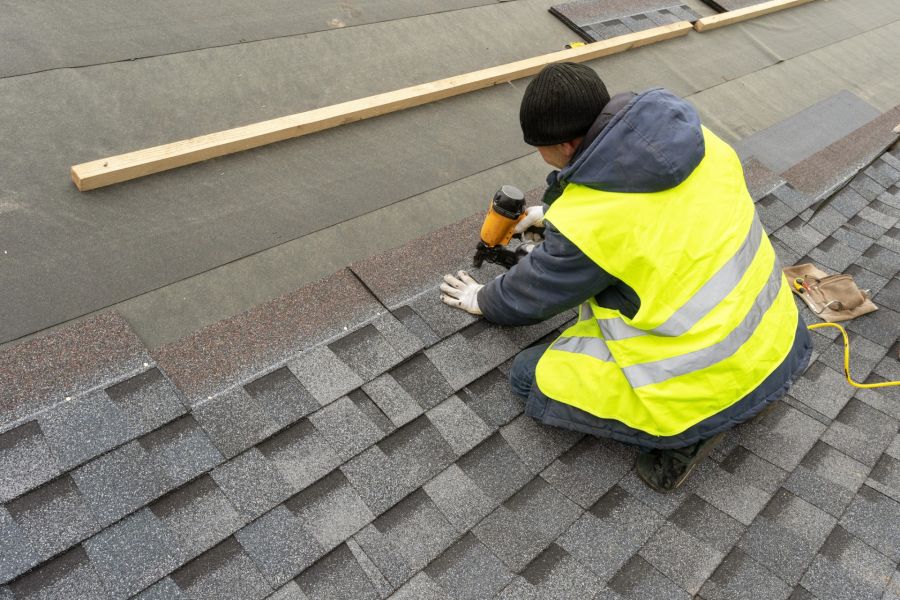 Roof Repair by Everlast Masonry & Solutions Corp